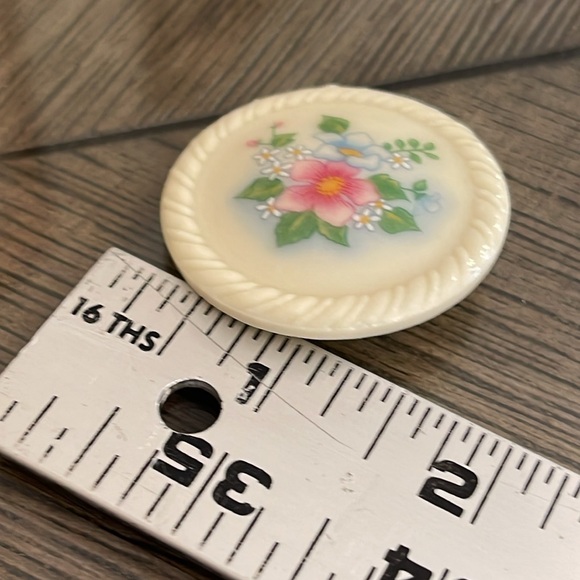 Vintage Avon 1984 Spring Bouquet Flower Pin Brooch - Picture 7 of 14